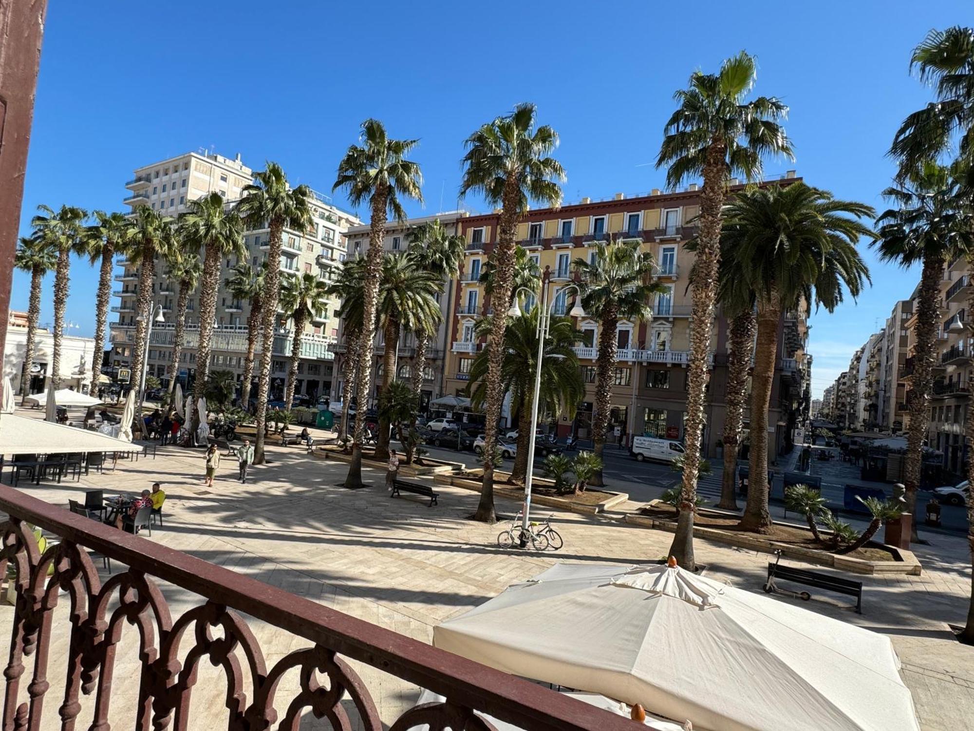 Palm Central House Bari Zewnętrze zdjęcie