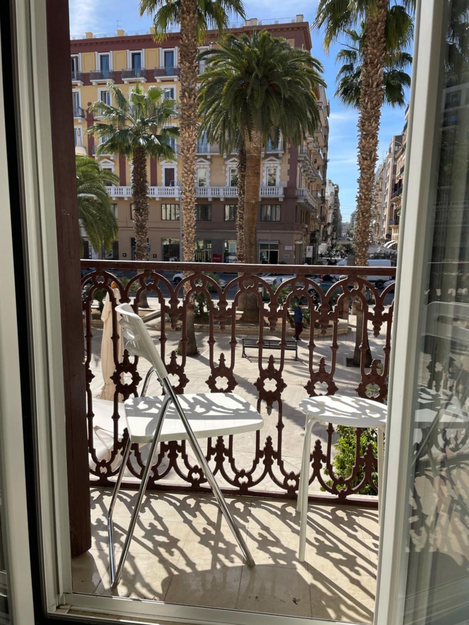 Palm Central House Bari Zewnętrze zdjęcie